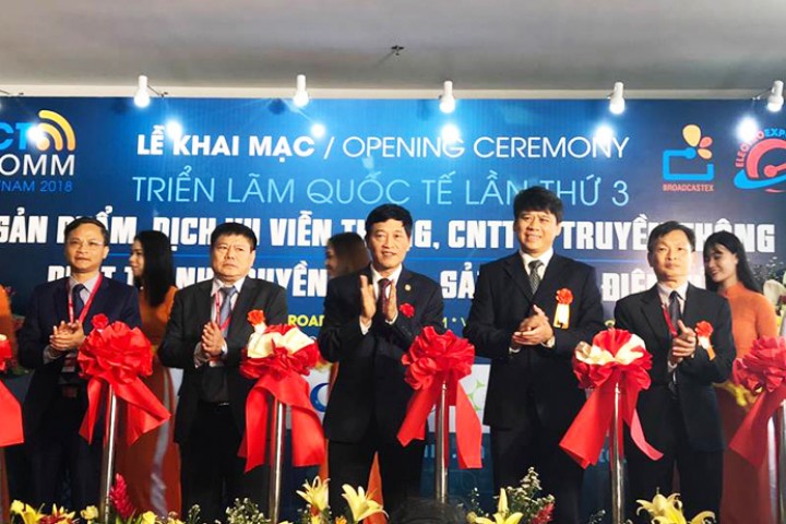 KHAI MẠC TRIỂN LÃM VIETNAM ICTCOMM 2018